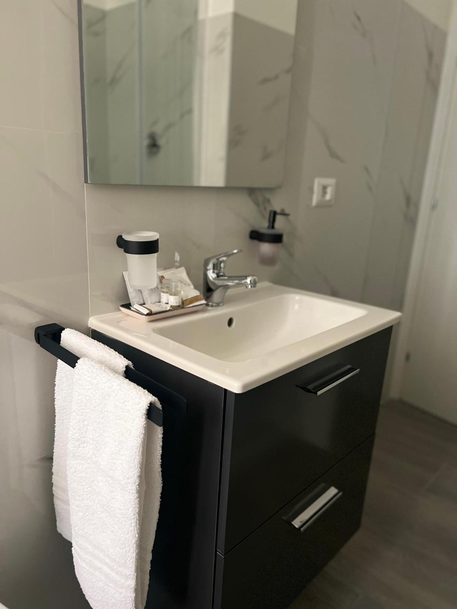 Tiburtina Flam Guest House Rome Luaran gambar